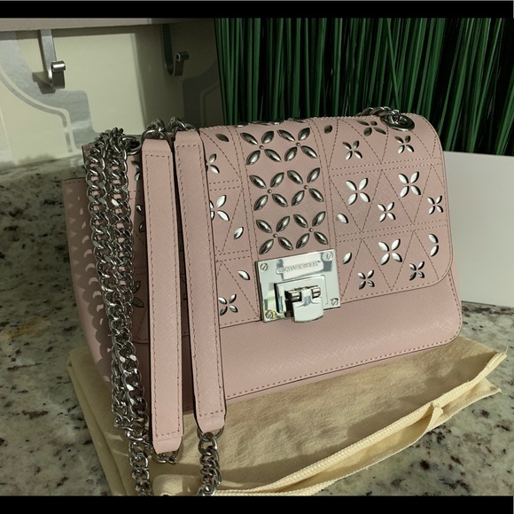 Michael Kors Shoulder Tina Medium Stud Flap - Picture 1 of 8
